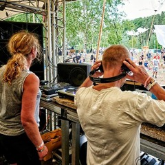 Dj To. & Red Elli - Burning Beach 2019