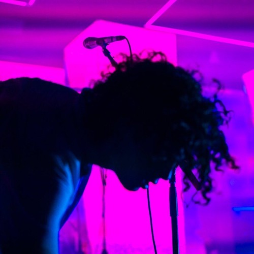 The 1975 - I Like America If I Believe Somebody Else ( L o w + S l o w e d )