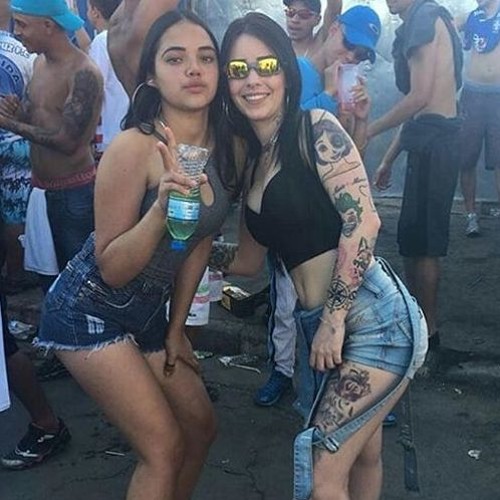 MONTAGEM É MANDELÃO - DJ PIKENO MPC - PART MC NEM JM E MC TMJ