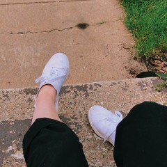 Hollow Unlike Your Head