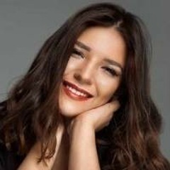 Tugce kamdemir kalbi uzaklarda bi adam var
