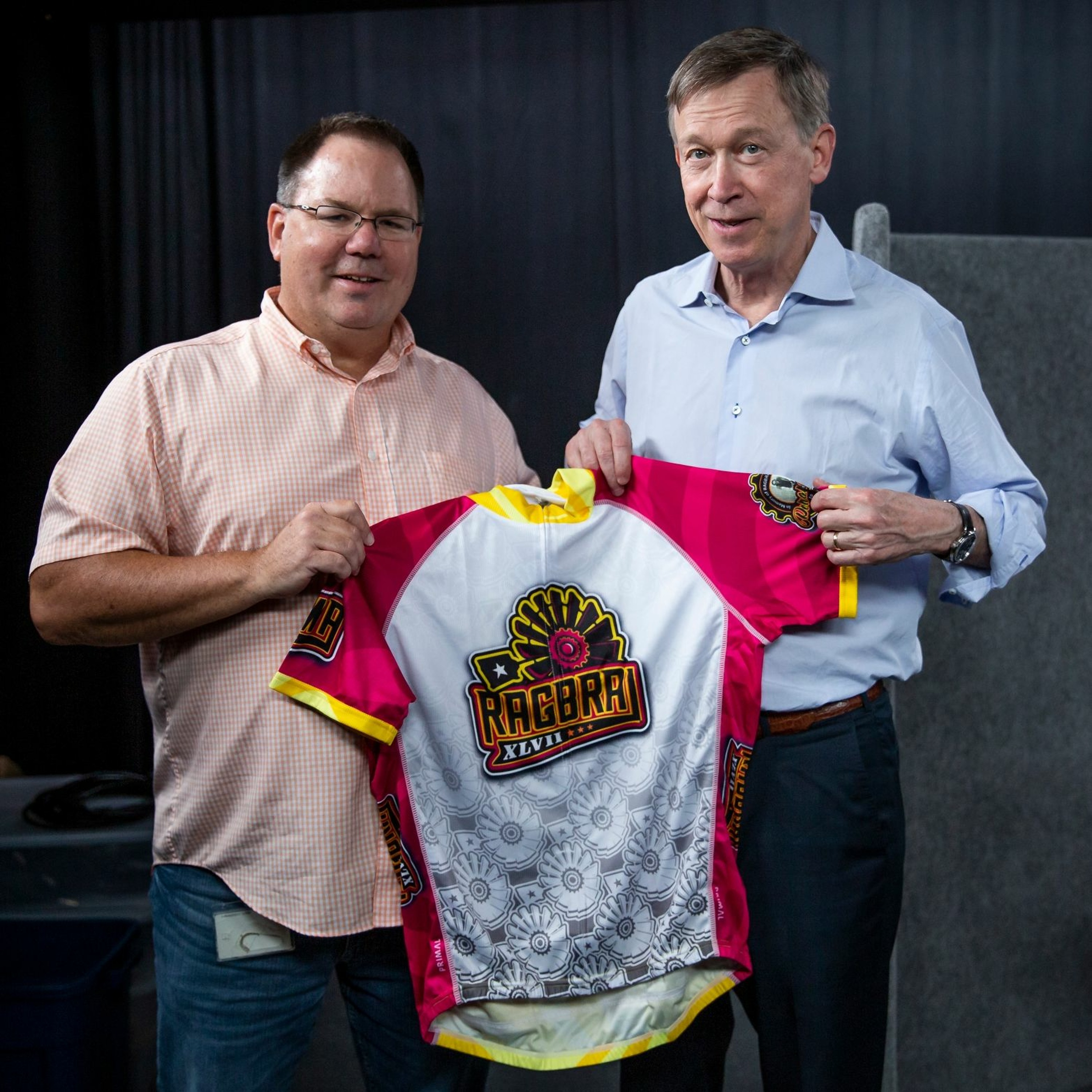 Episode 125: Presidential Candidate John Hickenlooper talks Bikes, Beers & Music.. and RAGBRAI