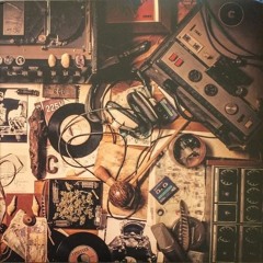 Put the needle on the record : Retro / Ambient / Downtempo / X-perimental / Dub Techno