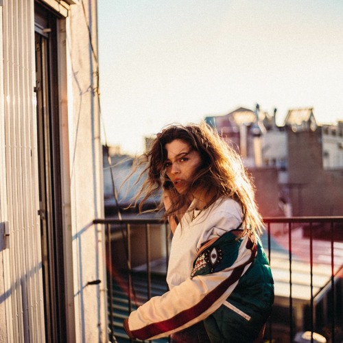 iamsimon - Dance With You ft. Next to Neon