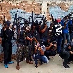 SET MIXADO 001 DO COMANDO VERMELHO ((DJ FELIPE 22)) (( 2019)) (( SÓ AS EXCLUSIVAS))