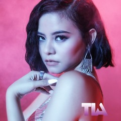 Ông Thần Yêu (Love Is Blind Theme Song) - Tia Hải Châu
