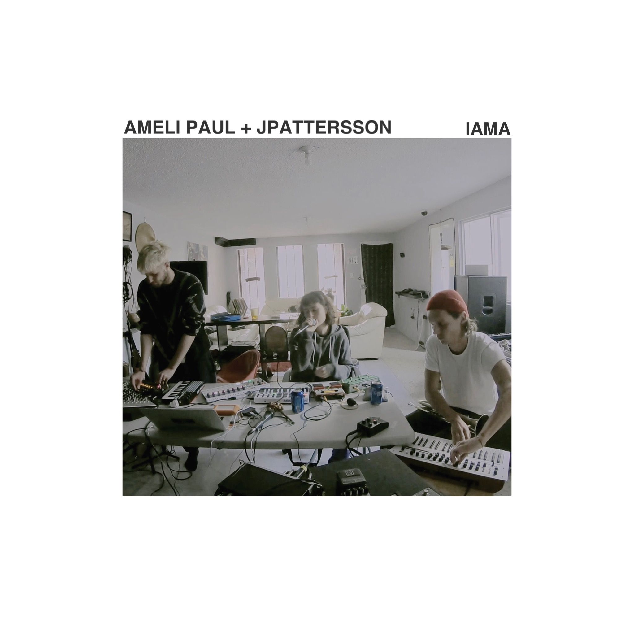 Татаж авах Ameli Paul + JPattersson - Iama
