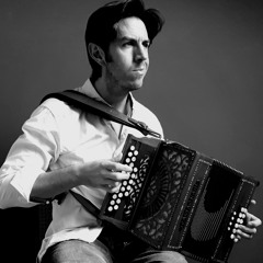 Bourrée De Thiers, Toby