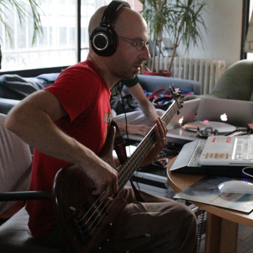 SSS#15 - Yemguy - Robert Is Your Dady