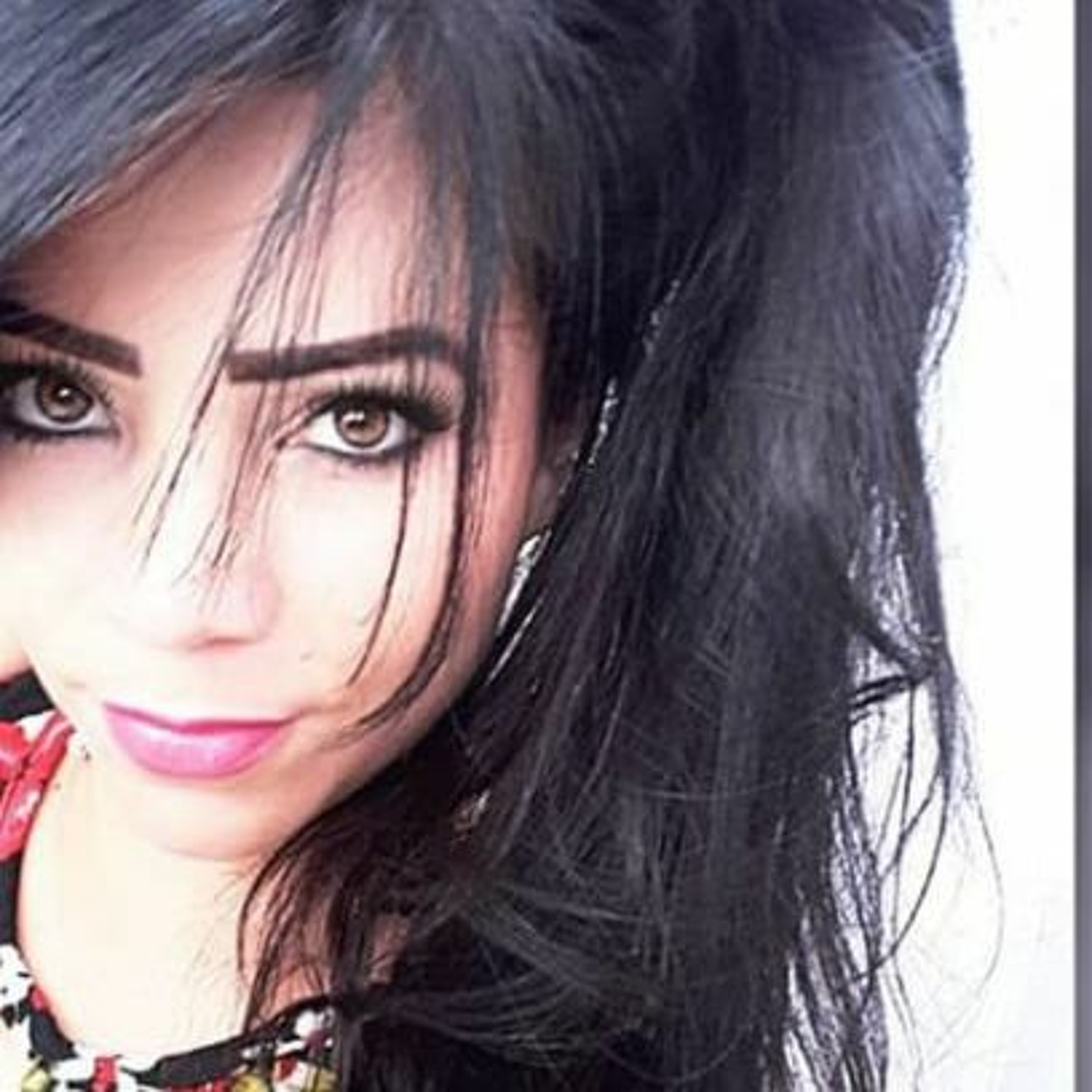 Cantora Vivi Rodrigues