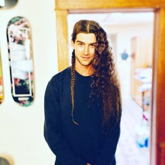 ‘LoVe•LiFe•LaTeLÿ’