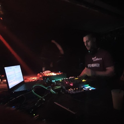 Pascal Feuchthofen 20.07.19@Plattenbunker Resident Night Elektro - Küche Köln