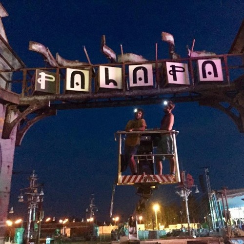 Pete Rowbots - Fusion Festival 2019 - Palapa Bar