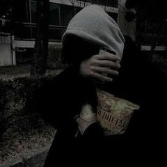 𝘪'𝘮 𝘪𝘯 𝘭𝘰𝘷𝘦