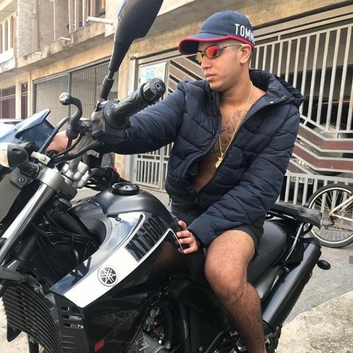 MC V7, MC Lelê JP e MC Joãozinho VT - Sexta, Sábado e Domingo (DJ Pedro)