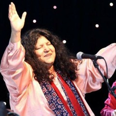 Mitha Muhib Manhoo Preen Pyar Wara by Abida Parveen مٺا محب ماڻهو پرين پيار وارا