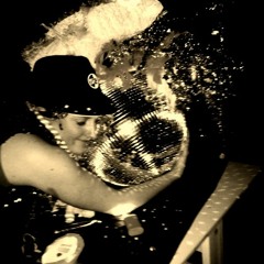 PLAYLOVE BDAYset 060918 At KLAUS