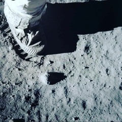 MOON ROCK