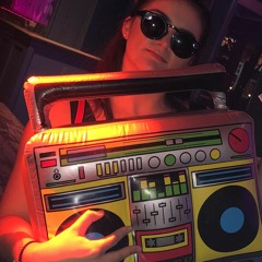 MIX 01 - Vintage House Anyone?