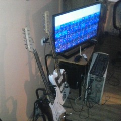 Butelki z benzyną i kamienie (CKOD cover)