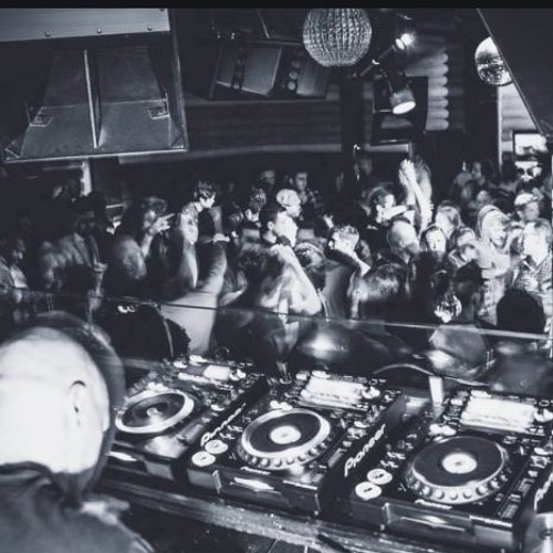 Break It (Victor Calderone & Mike Frade Remix)