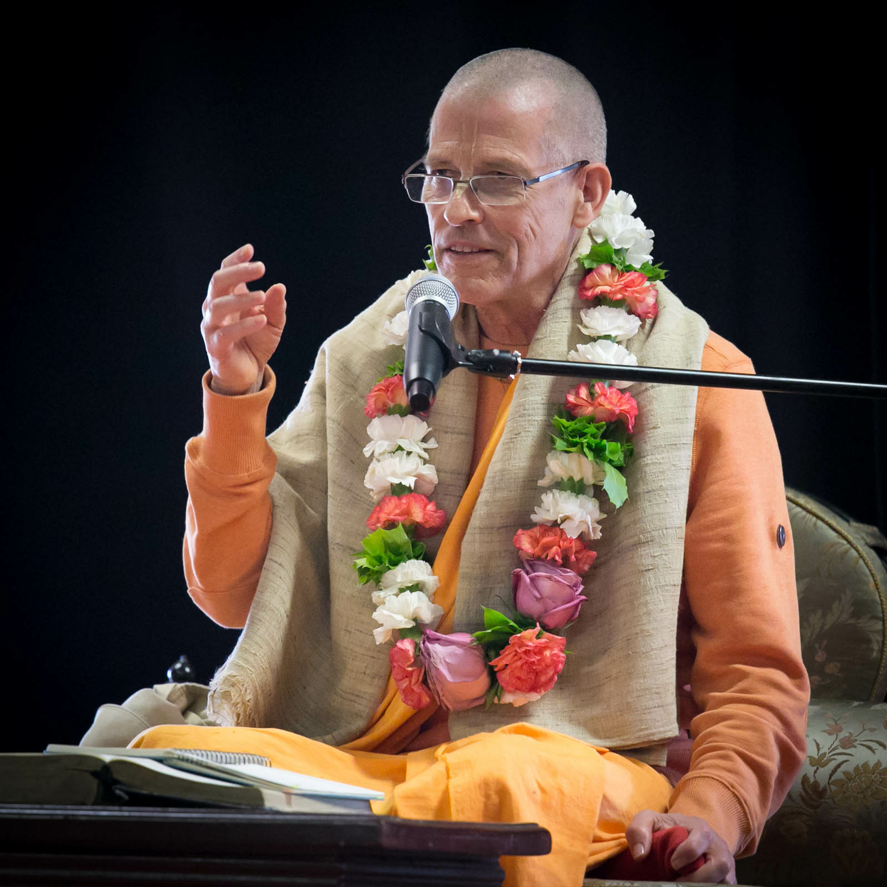 Krishna Kshetra Swami\'s audio