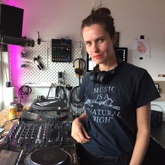 Dasha Redkina @ The Lot Radio 07 - 30 - 2019