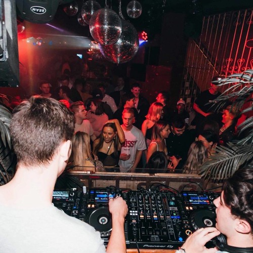 Live @ Danse B2B w/ Isaac Montebello