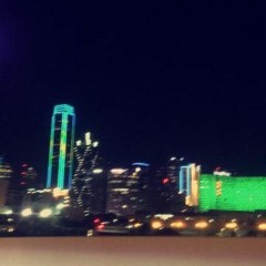 VINTAGE - Curly Headed Indie Girl (1)