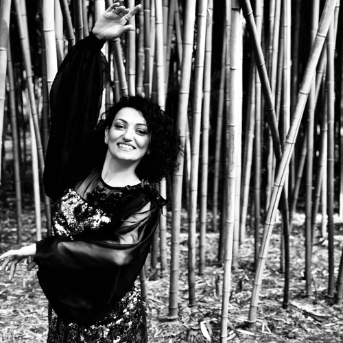 Stream Сыпсынра (Моя Абхазия) By Хибла Мукба | Listen Online For.