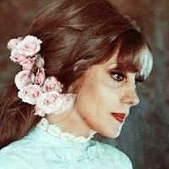 غيبي ولا تغيبي / فيروز