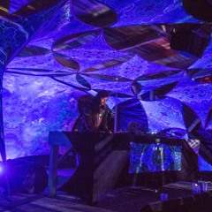 Compilation tracks