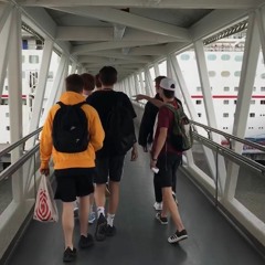 Dudes on a Cruise