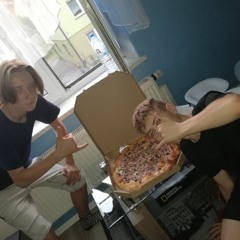 mordziaty mlody jamraj d(-__-)b