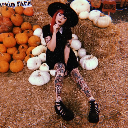 october (prod. vaegud & sketchmyname)