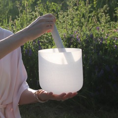 Crystal Singing Bowl Sound Bath - Heart Chakra + Solar Plexus