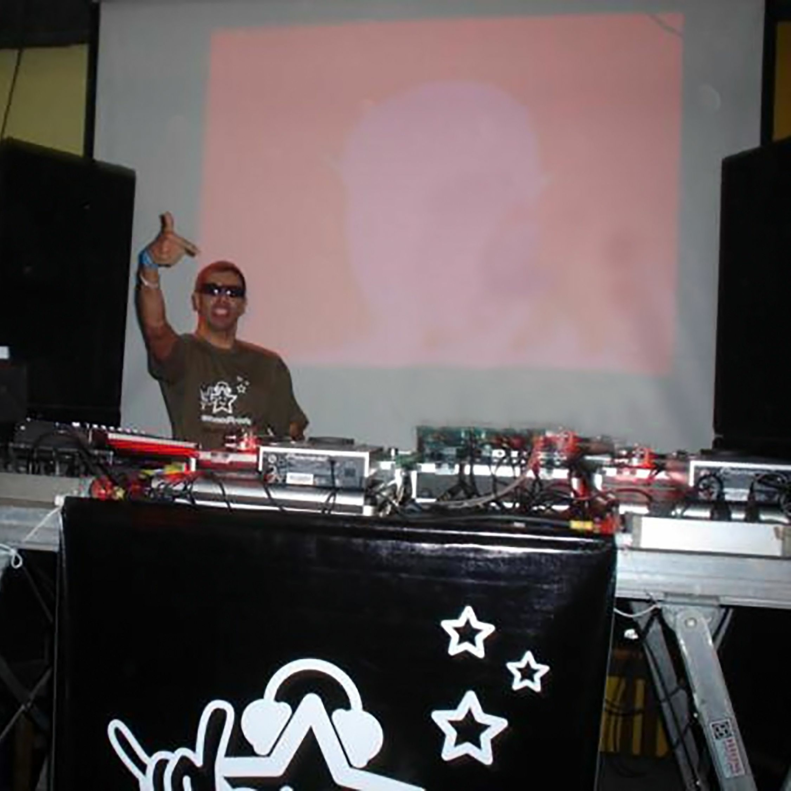 Patrick DSP - Live PA @ TechnoPride 01 Year Party 13.11.2004 episode artwork