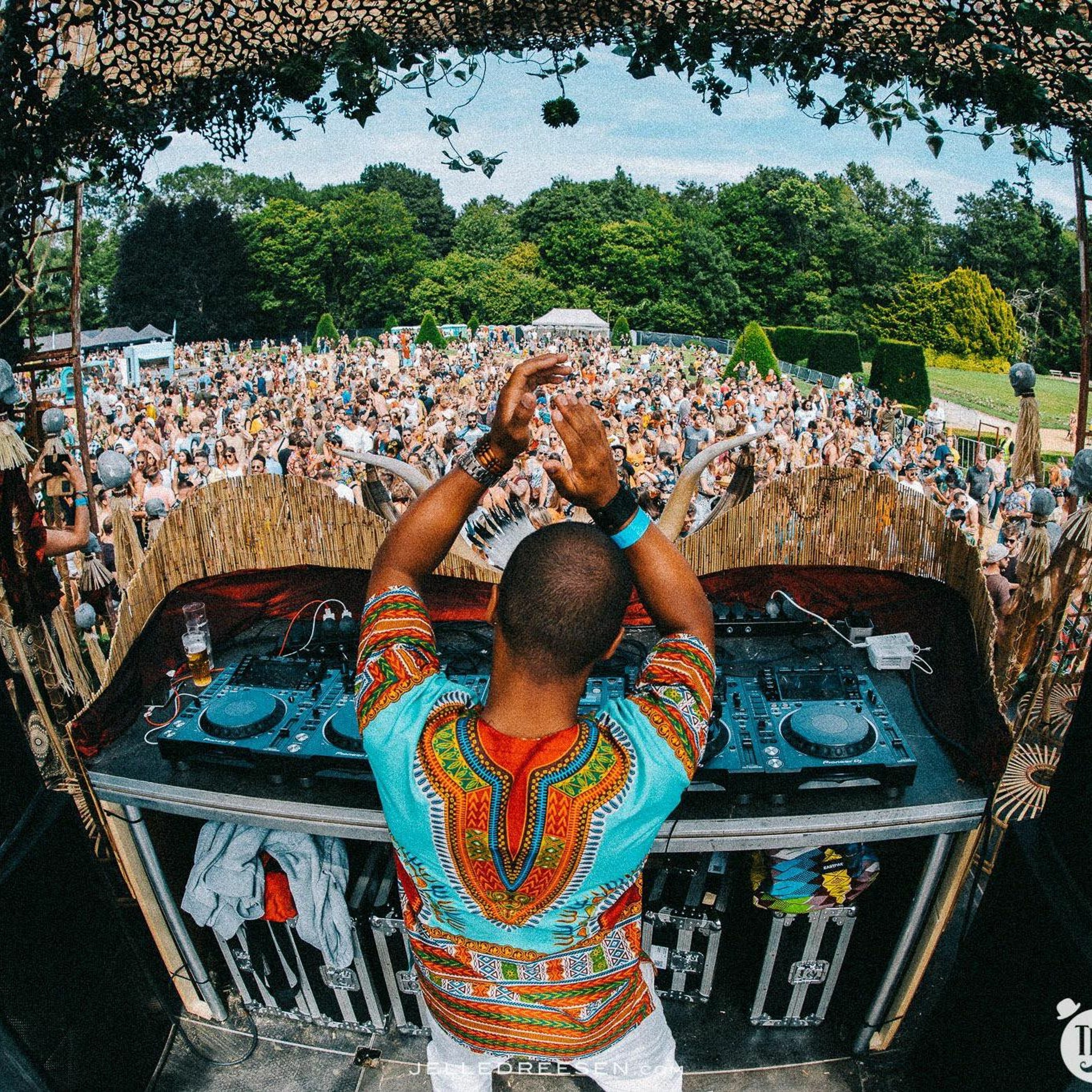 Alfonso @ 10 Years Thé Dansant AfroHouse episode artwork