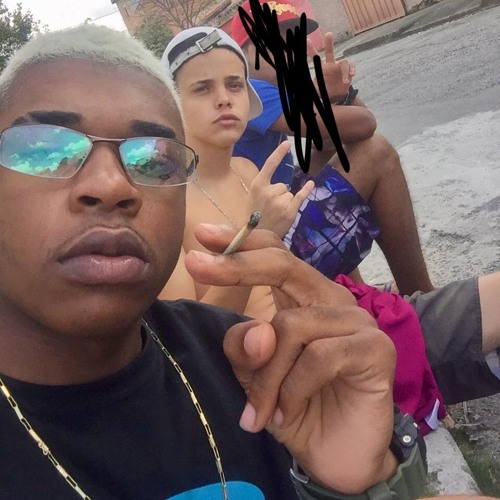 MC ANJIM, MC FAELZIN E MC WESLEY - GANG BANG - DJ LV MDP E DJ ARTHUZIIN