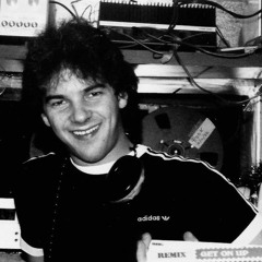 Club mix ''You belong to the city'' (fm 93)       (0025)