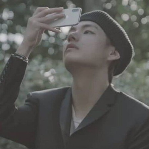 Stream BTS V - Winter Bear by iYeontanV 