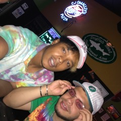 on a sidenote i use cashapp alot oh well