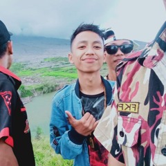 sumpah--DENGER LAGU INI(INGAT SESEORANG)☻