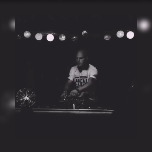 Wide Legs (Original Mix)