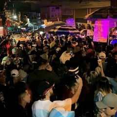 MTG = SENTA NO MEU PALHAÇO NO BAILÃO ( DJ'S LEO LG, GUZIN DO JC )