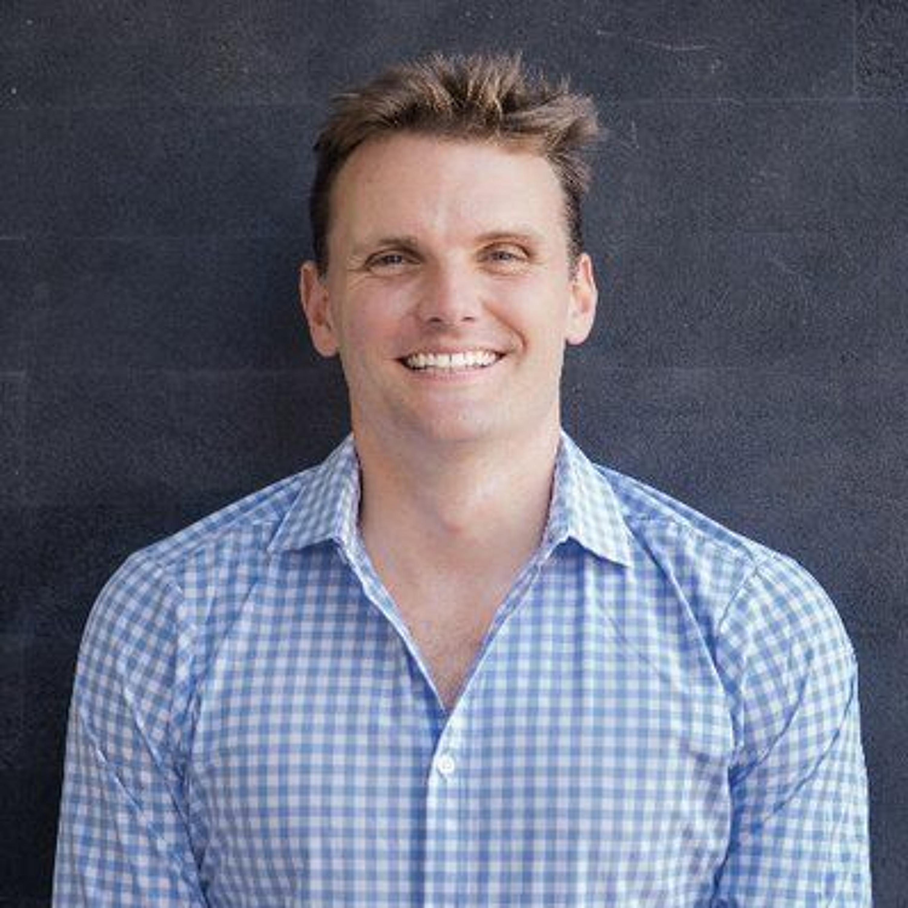 112: Taking the leap from side hustle to full-time entrepreneur with Tommy Griffith
