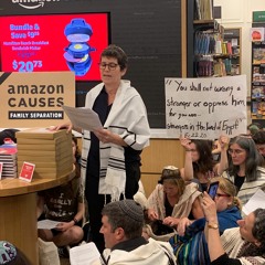#JewsAgainstIce Shutdown Amazon Books on Day of Mourning