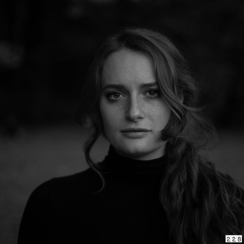 Dark Underground Podcast 228 - madwoman