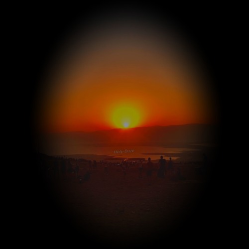 HolyDaze (Prod.) Bluff Gawd
