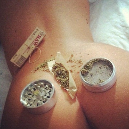 2Listen2 ⚡ PLS MESSAGE IF YOU HAVE GOOD SHIT TO ADD!